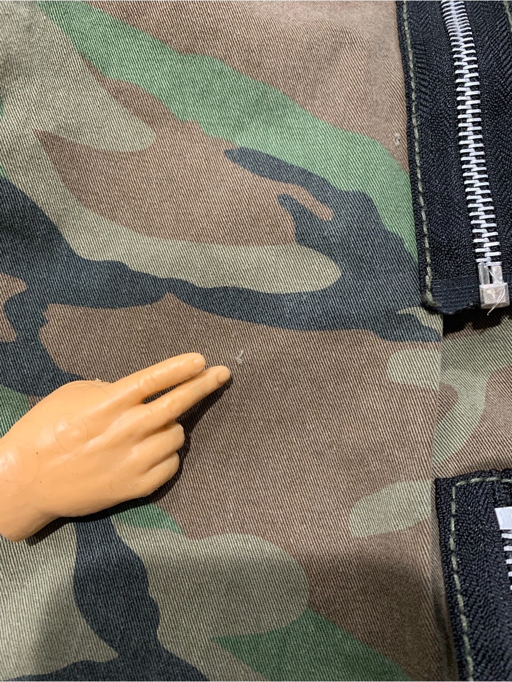 Tripp NYC Peace Camo Cargo Wide Flare Pants, Zippers, Olive Grunge 18 - Picture 11 of 16